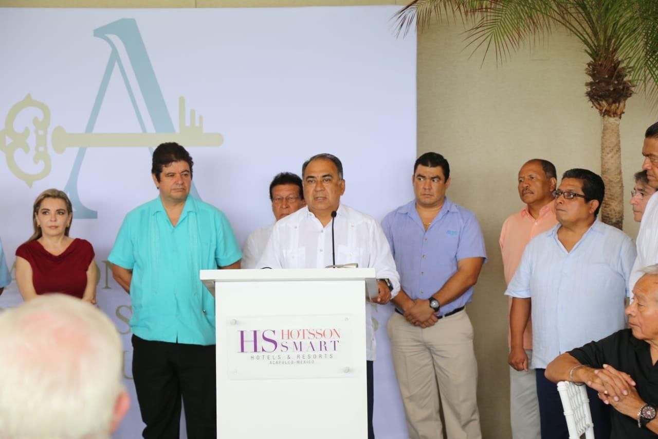 Convoca Astudillo Flores a miembros de la AHETA a trabajar a favor del turismo 