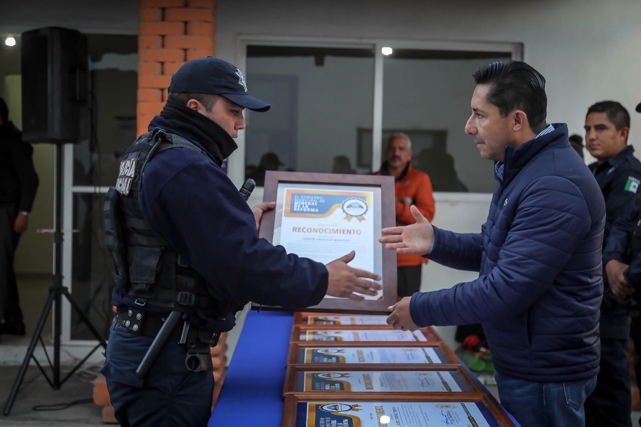 Reconocen labor de policías municipales de Mineral de la Reforma