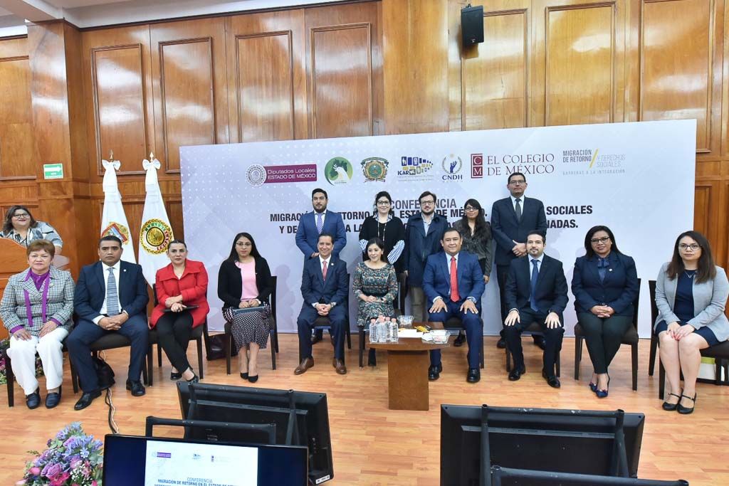 Sociedad y gobierno deben generar soluciones viables para los mexiquenses retornados:Karla Fiesco 