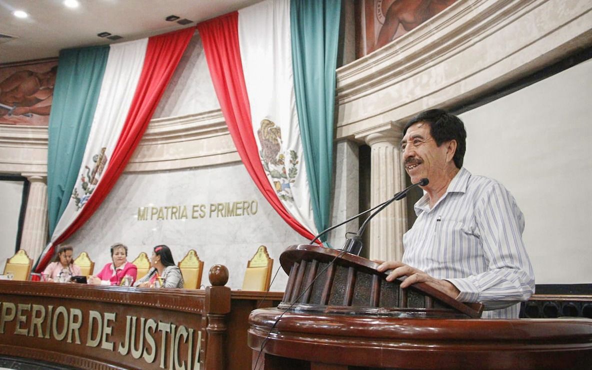 Propone Antonio Helguera subsidios a quienes establezcan industrias en Guerrero 