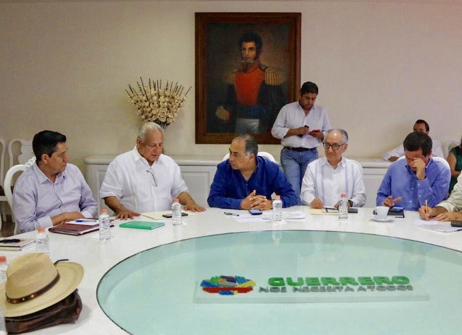 Llama Astudillo a integrantes del gabinete a redoblar esfuerzos por Guerrero 