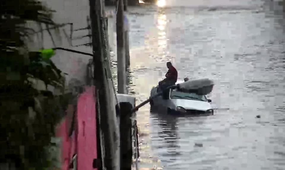 Ecatepec presenta inundaciones y encharcamientos por las lluvias