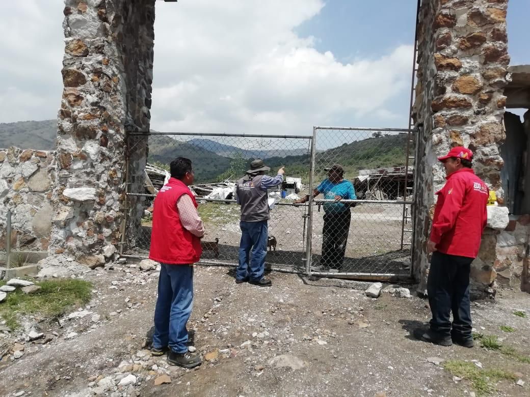 Clausuran construcción en área protegida en Tepoztlán