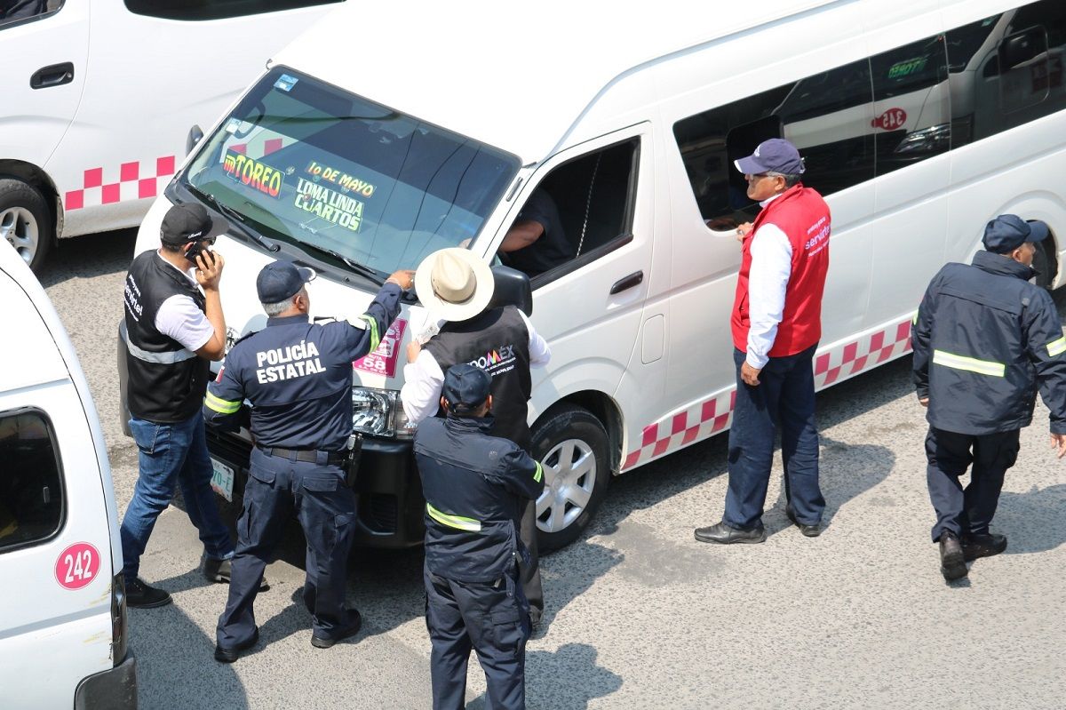 Remiten  Inveamex y Secretaría de Movilidad a 27 unidades de transporte  público irregulares en Naucalpan