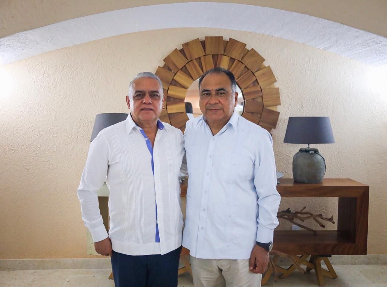 Se reúne el gobernador Héctor Astudillo con el presidente de AIMMG Salvador García Ledezma