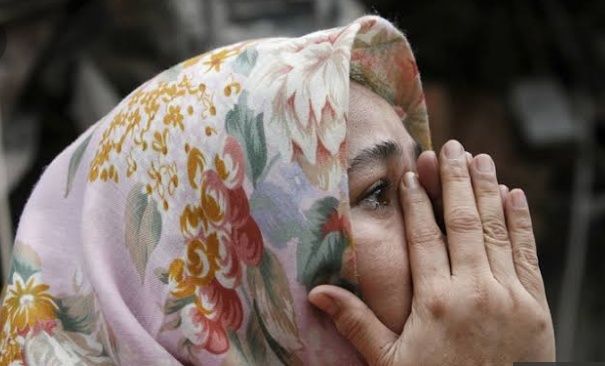 Terremoto de 7.3 sacude a Indonesia