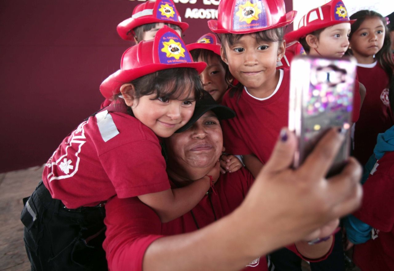 Participan 200 niños y jóvenes en curso de ’Pequeños Vulcanos’ en Ecatepec