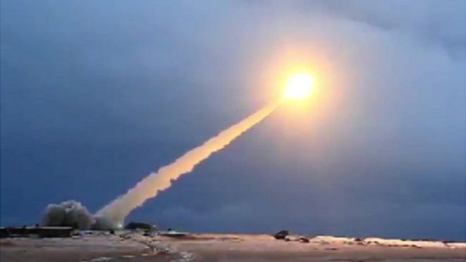 Prueba de misil nuclear ruso deja 7 muertos en el Ártico y un incremento temporal en la radiación de la zona