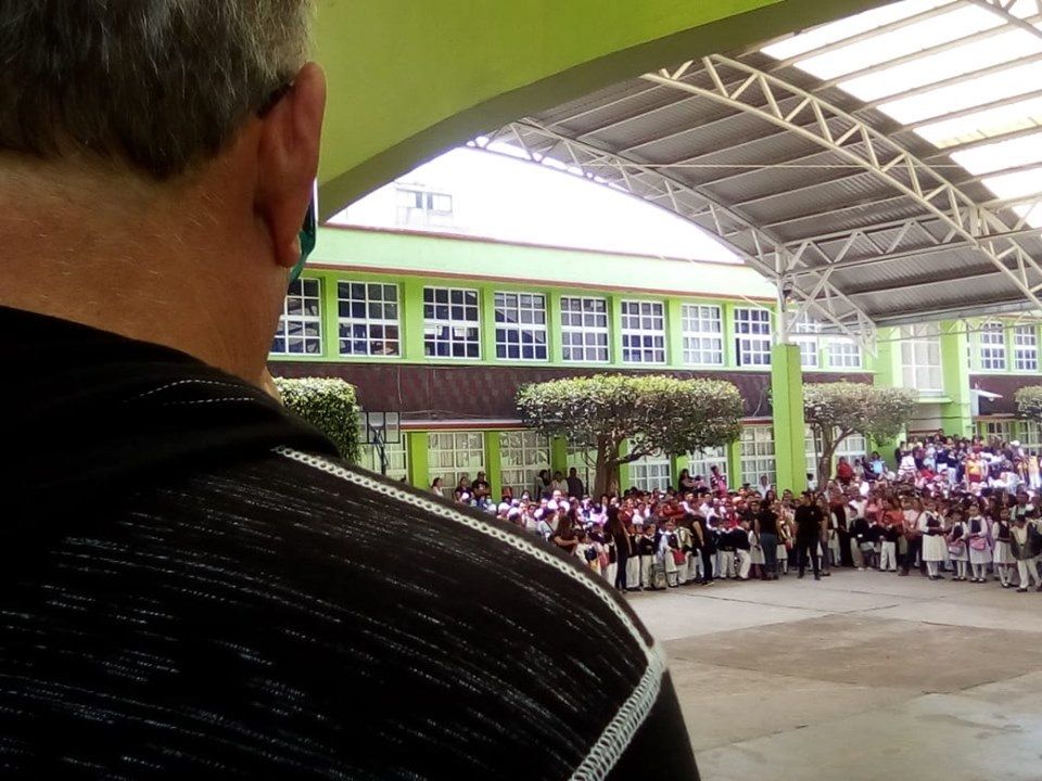  Centro Escolar Nezahualcoyotl, dieron la bienvenida alrededor de tres mil estudiantes. De la generación 2019 – 2020, del turno Matutino y Vespertino 