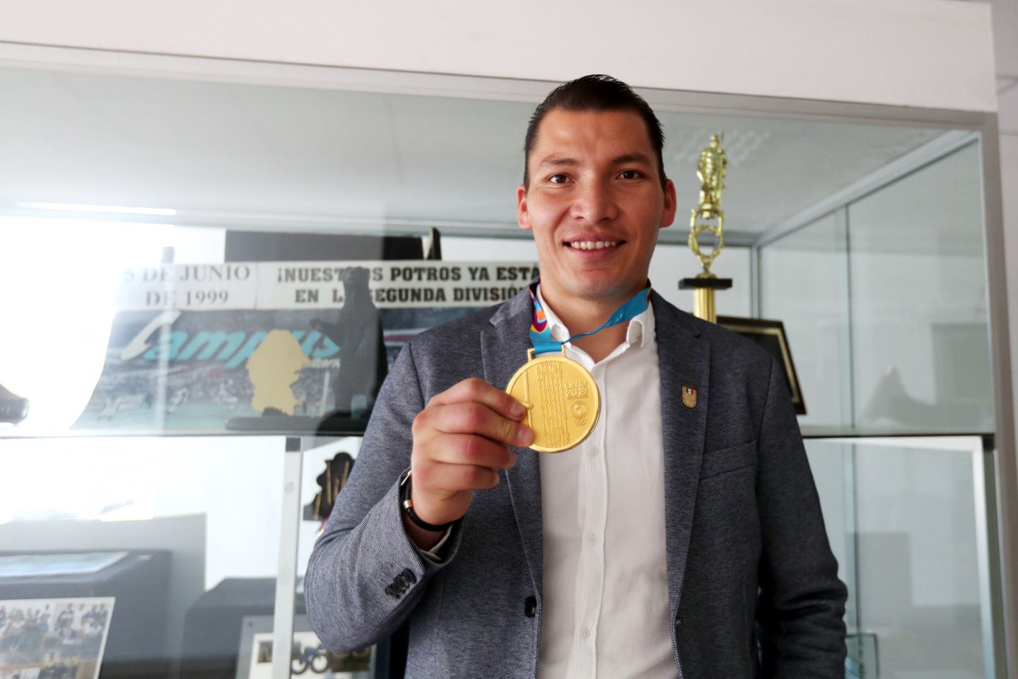 David Álvarez logra oro en los juegos panamericanos Lima 2019