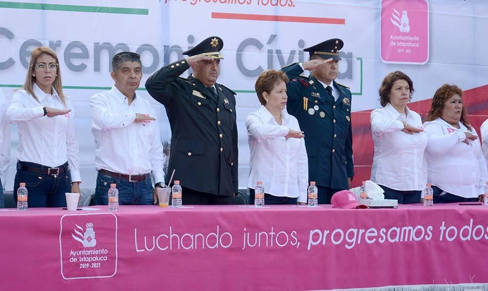 
Concluyen con colorido desfile fiestas patrias en Ixtapaluca
