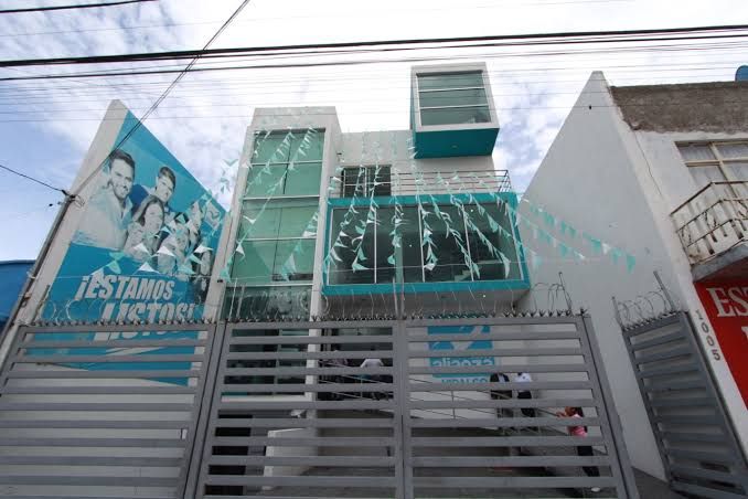 Al borde de la desaparición, Nueva Alianza se da el lujo de comprar edificio en Pachuca
