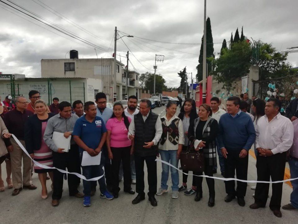 Ayuntamiento continua inaugurando obras en Chiautla