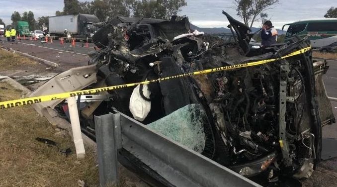 Accidente en la carretera México- Querétaro deja 9 muertos