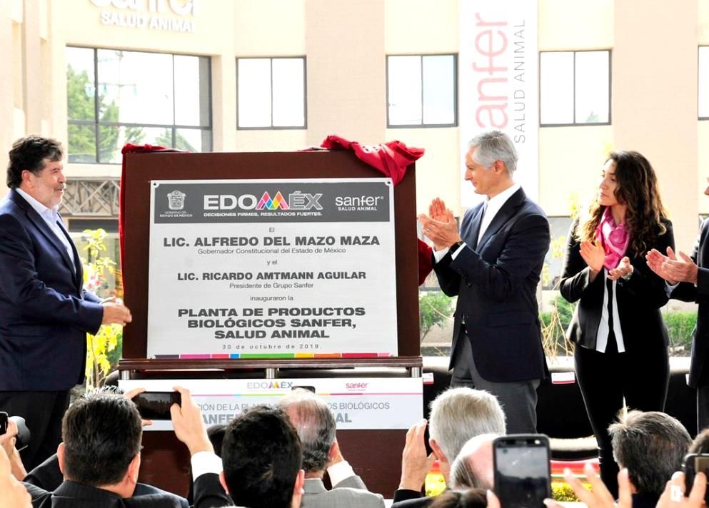 Alfredo del Mazo inaugura planta de productos biológicos que generará más de un millón de vacunas para uso aviar, porcino y bovino