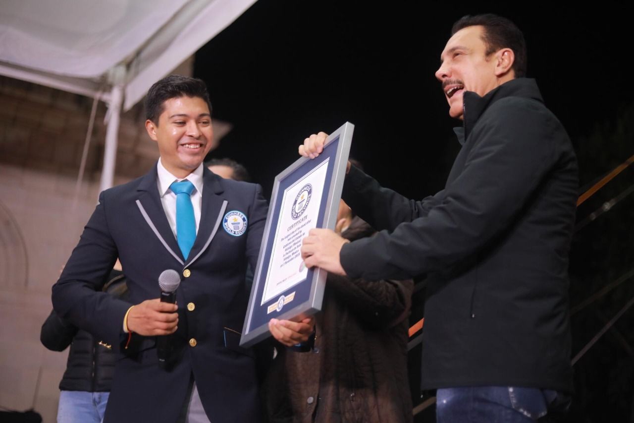 De nueva cuenta, Hidalgo rompe record Guiness por ofrenda de Día de Muertos más grande del mundo