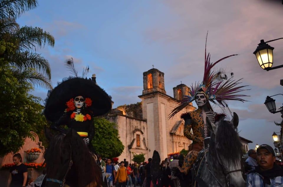 
Con gran éxito se llevó a cabo el Festival de las Lloronas en Taxco. 