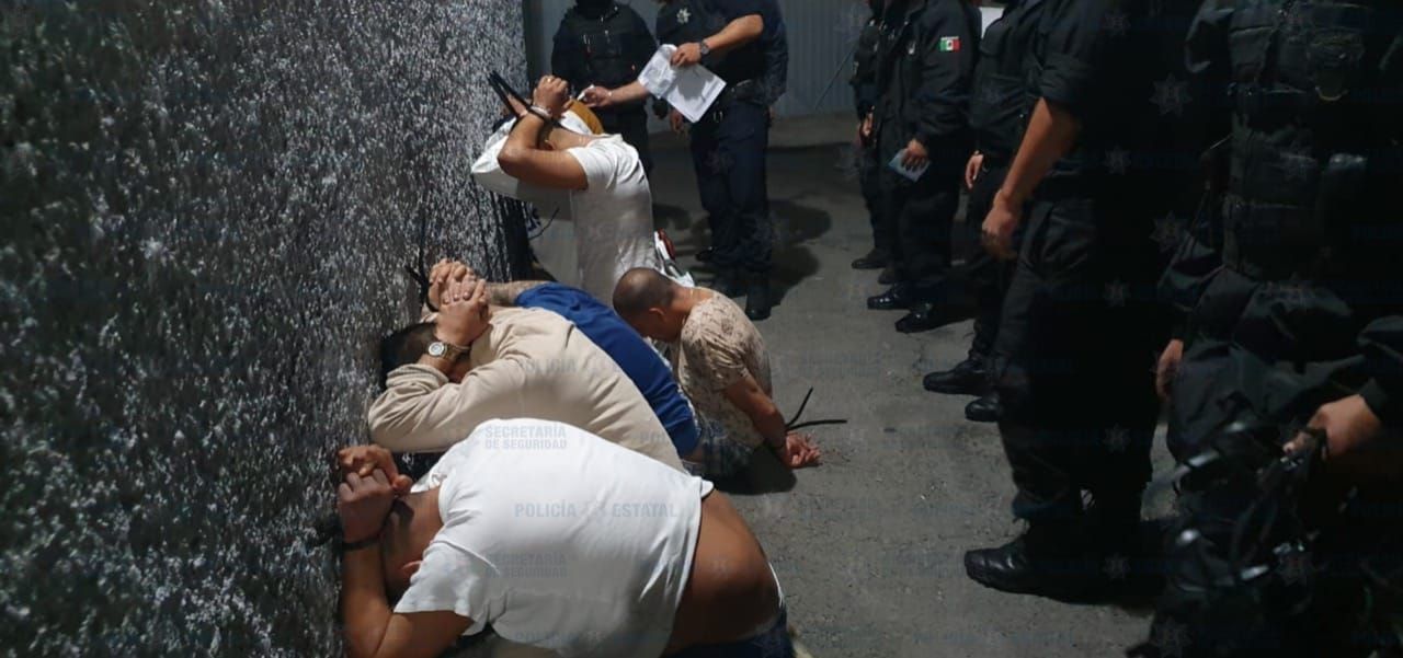 Reubican a 11 reos del penal de Ecatepec;  pretendían formar célula delictiva 