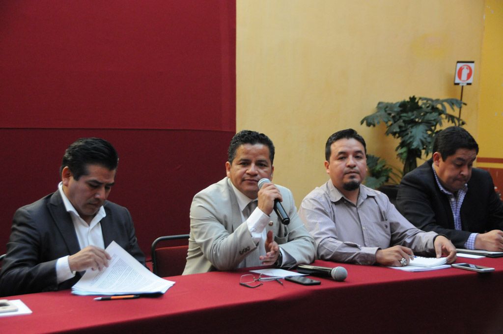 Diputado Gabriel Gutiérrez encabeza mesa de trabajo con procuradores de la defesudel menor