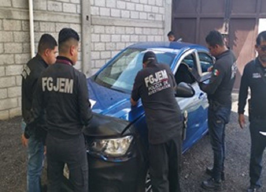 
Catean en Ecatepec  inmueble, aseguran  autopartes  y vehículos con reporte de robo