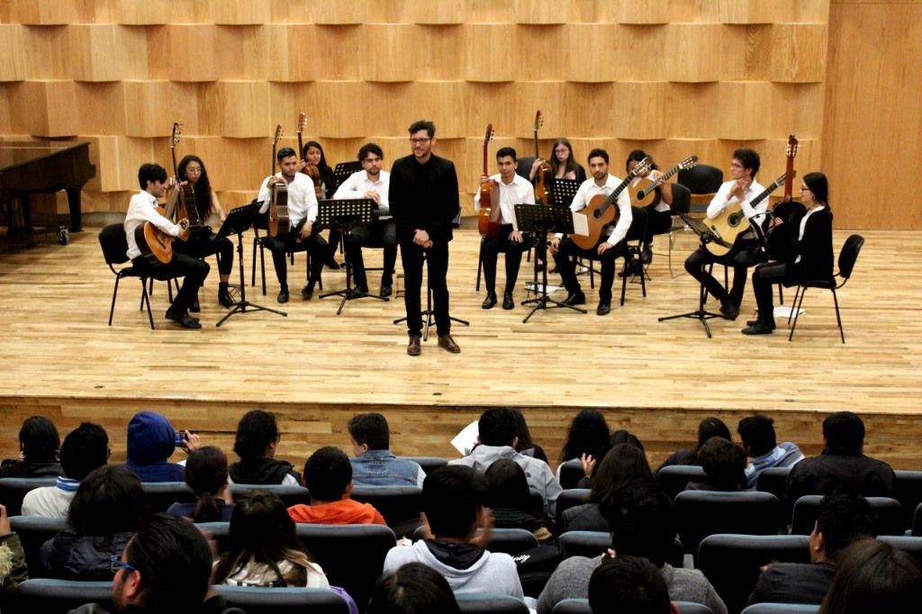 La Orquesta de Guitarras ASAB inicia su gira en México con recital en el Conservatorio de Música Mexiquense