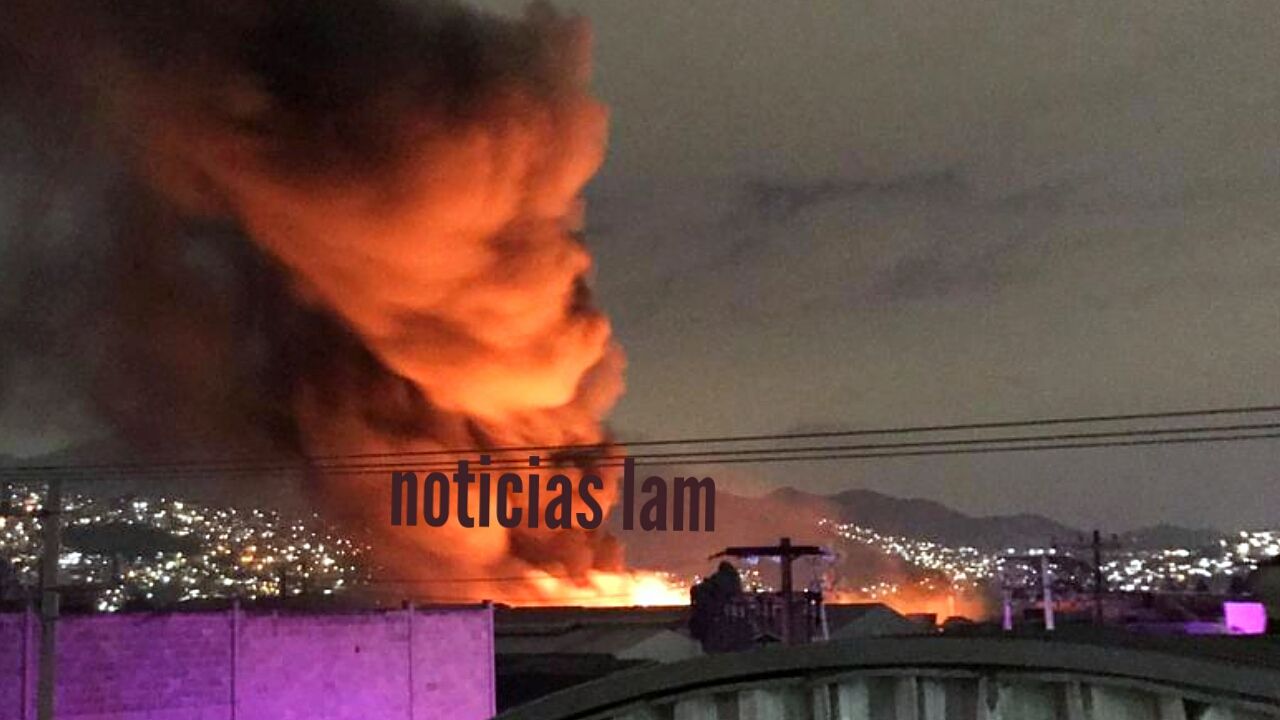 Se registra incendio en una empresa de solventes en Ecatepec