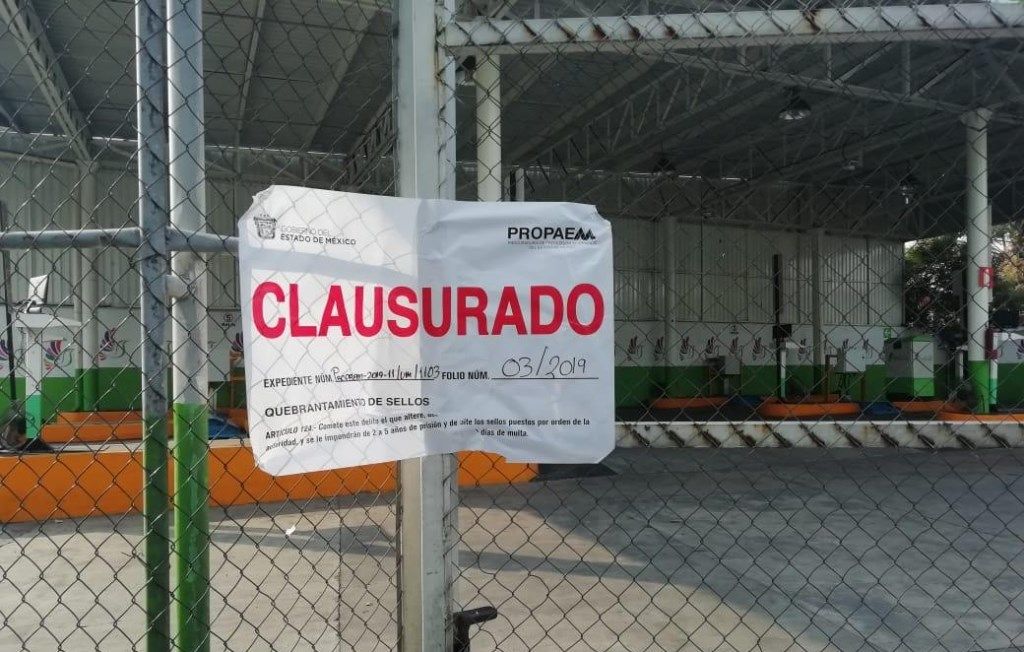 La PROPAEM clausura centro de verificación vehicular en Tlalnepantla