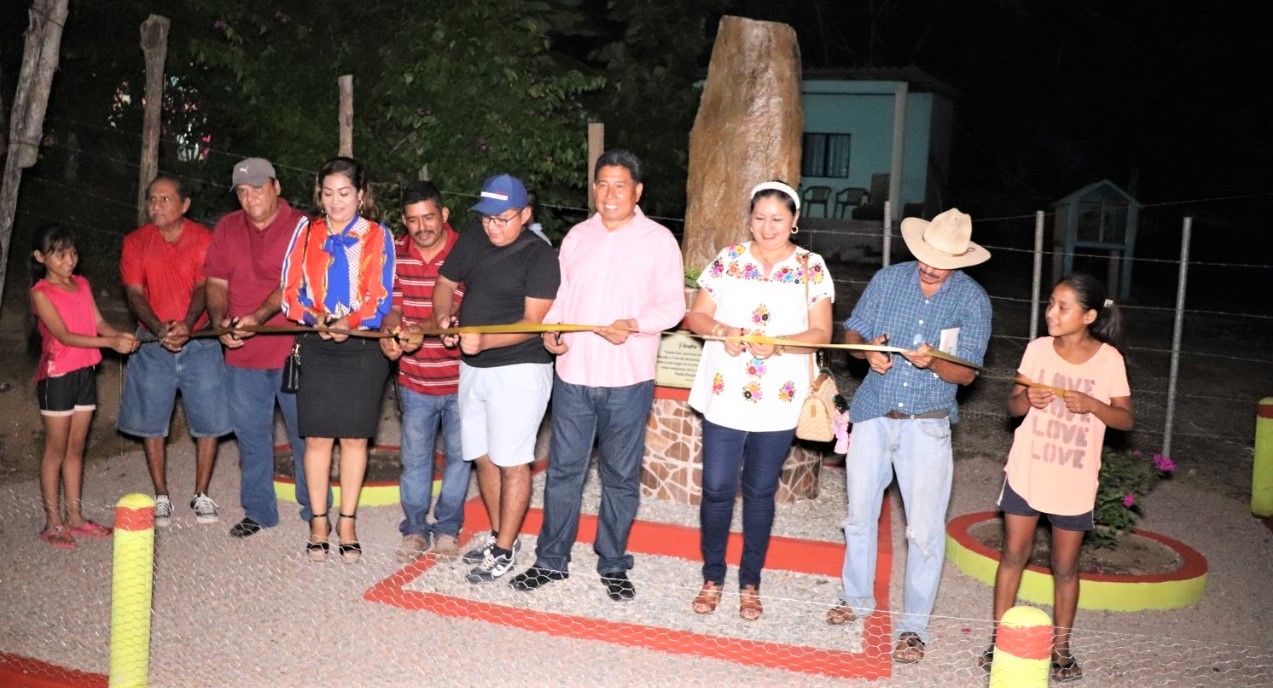 Inaugura Tomás Hernández Palma obras de ampliaciones de la red eléctrica en San Marcos 
