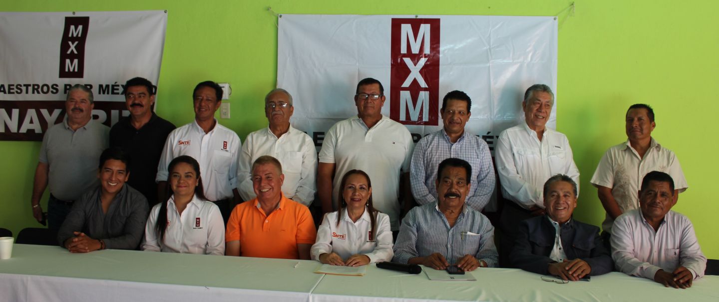 Piso parejo y elecciones democráticas en el SNTE, exigen "Maestros por México Nayarit"