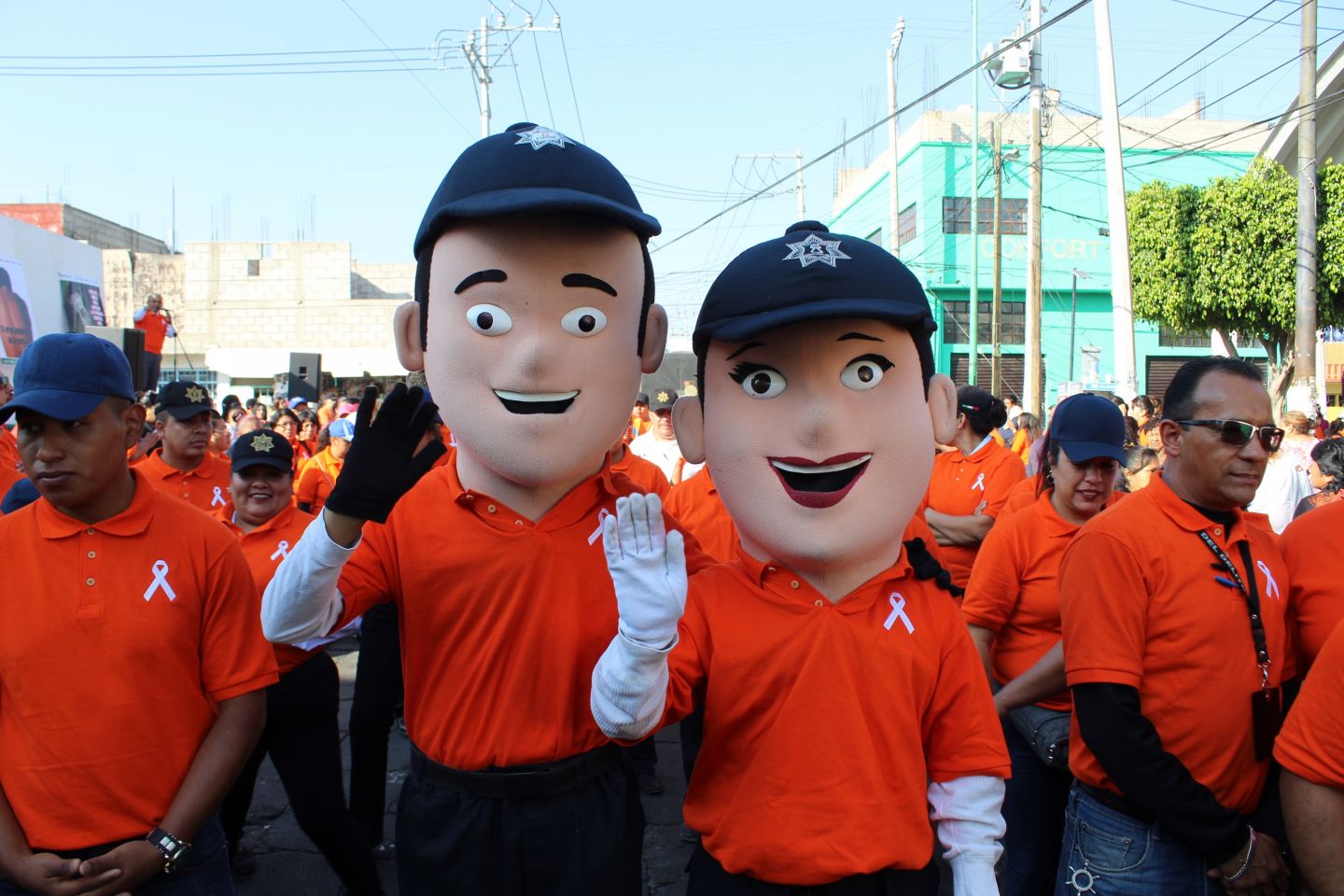 Con acciones preventivas la Policía de Chimalhuacán conmemora Día Naranja

 