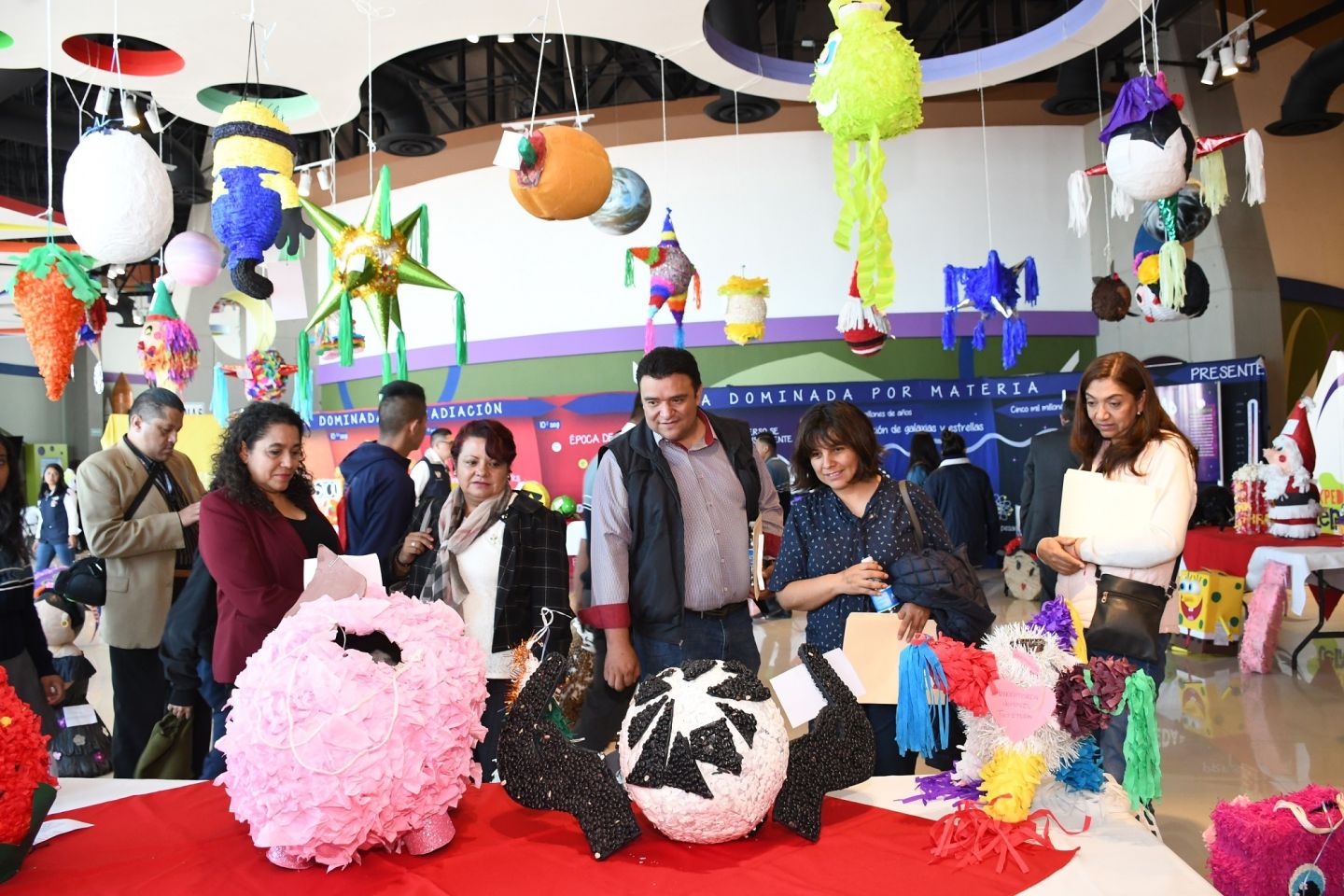 Realizan Expo-Piñatas 2019 en Chimalhuacán