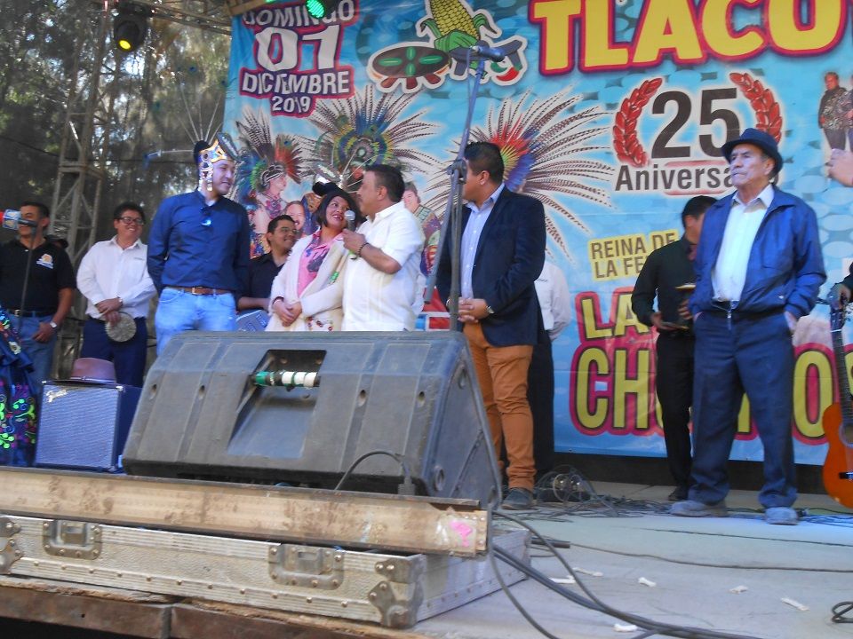 Chupitos reina de la Feria del Tlacoyo en La Purificación Texcoco