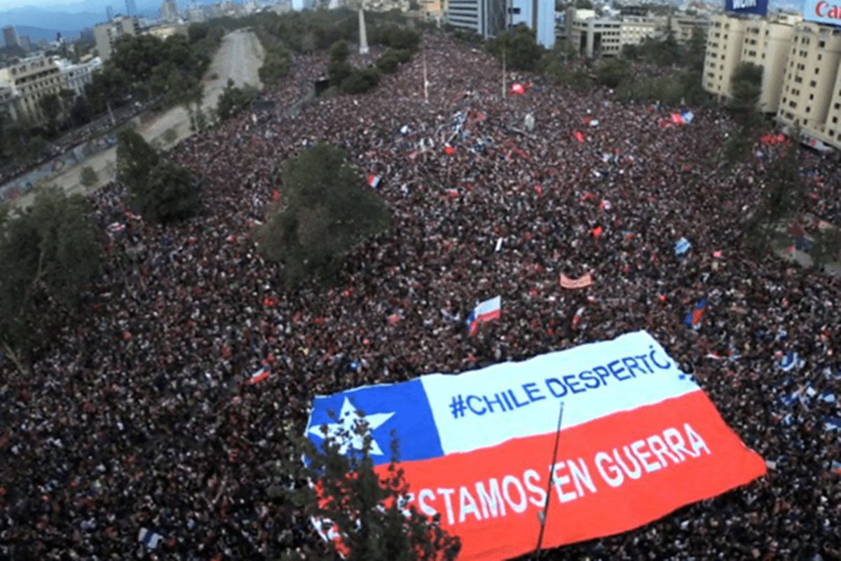 Estallido social frenó economía chilena