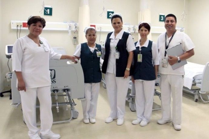 Abre ’EL IMSS’ Plazas para Médicos y Enfermeras 