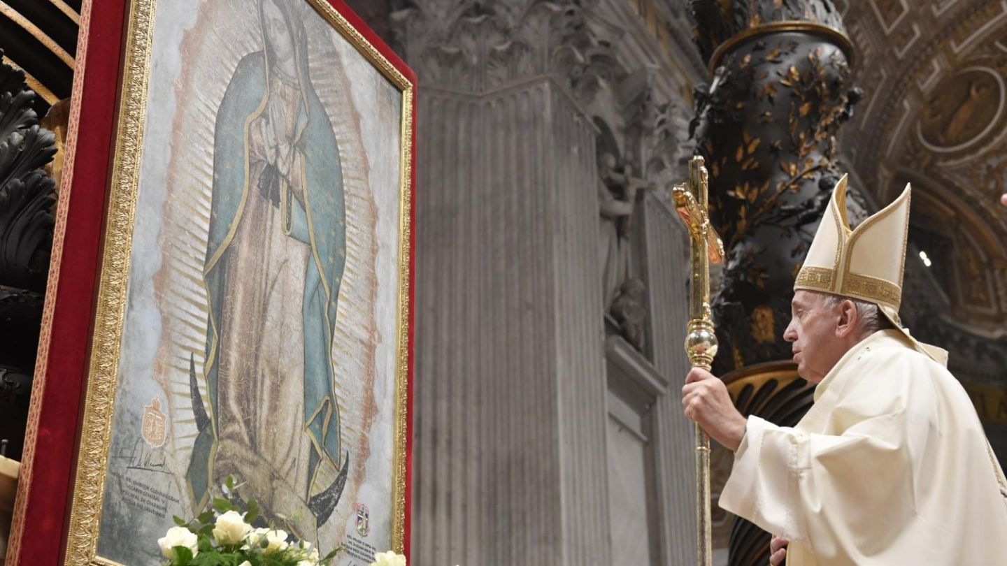 Papa: Virgen de Guadalupe es madre, mujer y mestiza