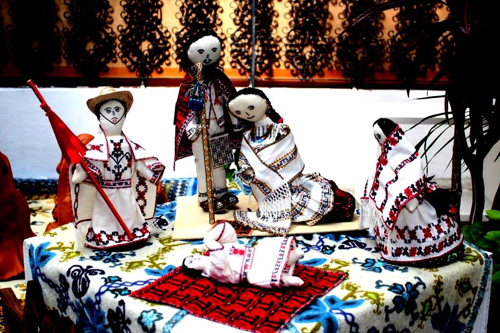 Las artesanías navideñas mexiquenses embellecen los hogares y oficinas de México