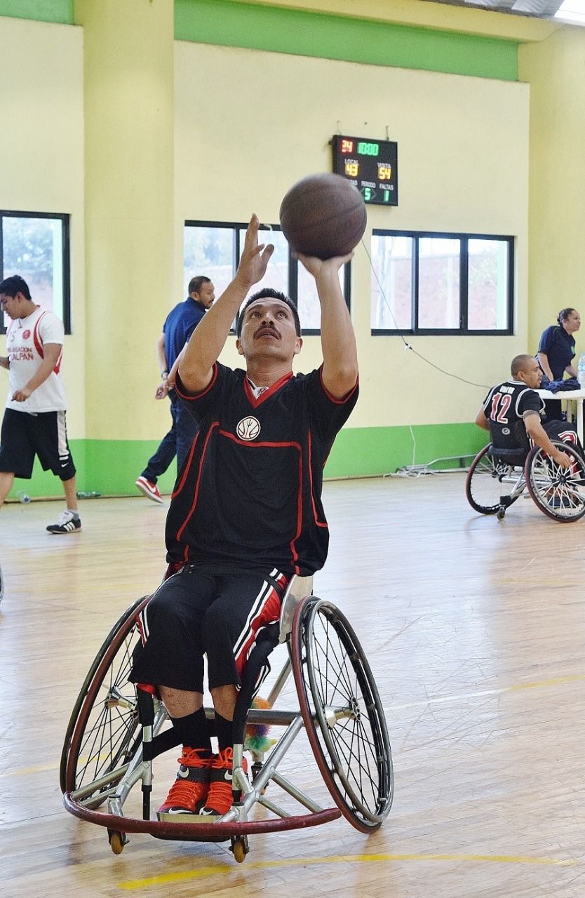 Recibe EDOMEX nacional de Basketball sobre silla de ruedas 