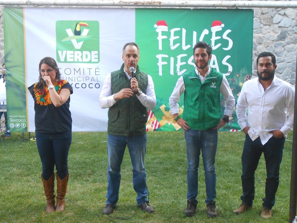 Entrega Verde apoyos a texcocanos vulnerables