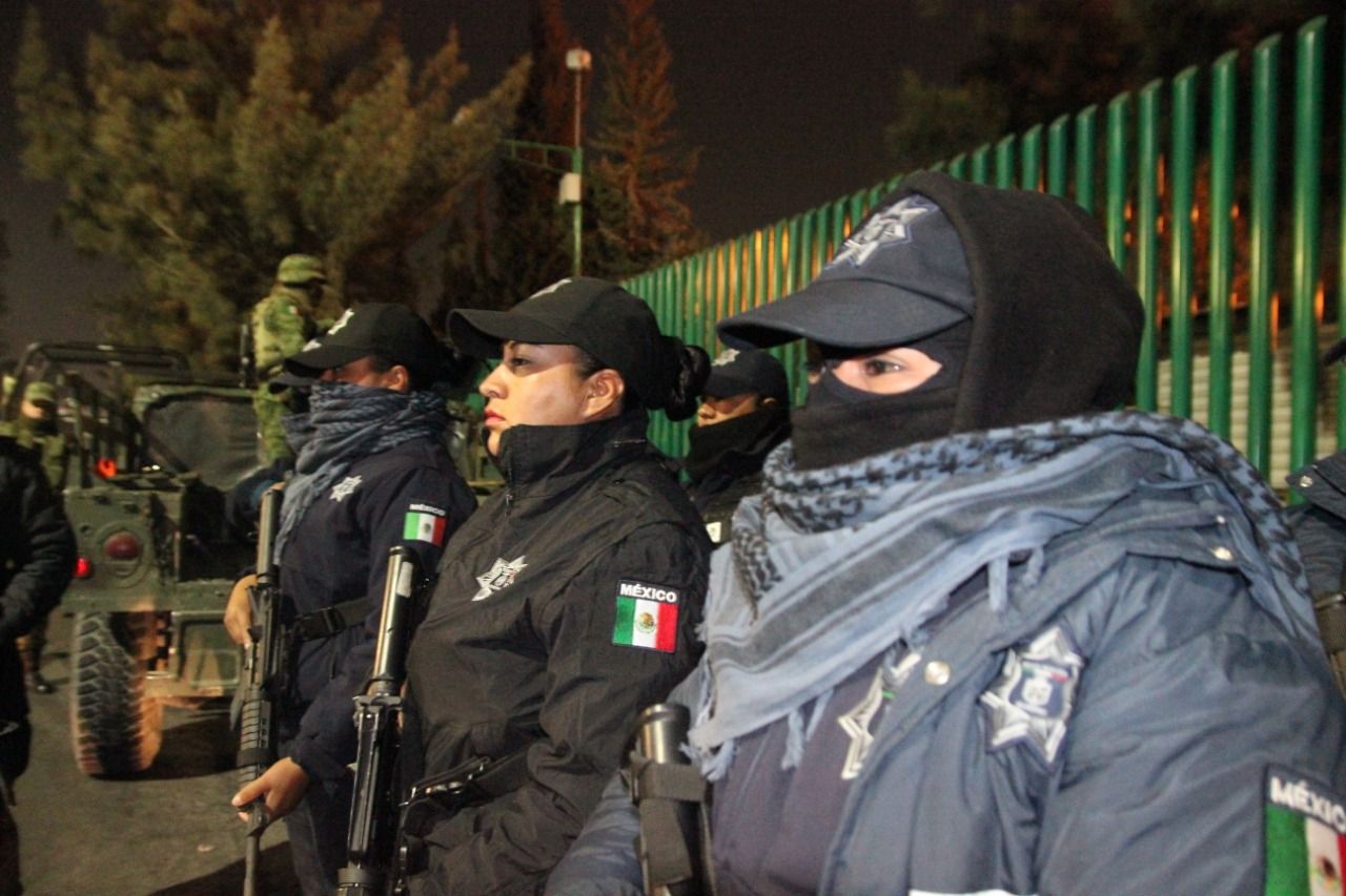 Crean célula de mujeres policías para combatir delitos en 14 zonas limítrofes de Ecatepec
