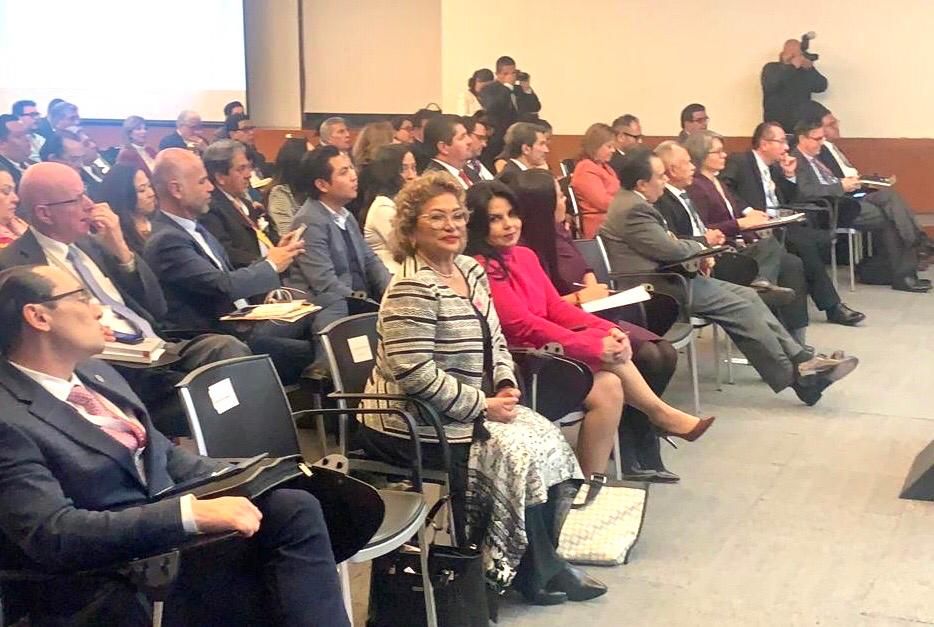 Participa Adela Román en reunión de embajadores y cónsules celebrada en CDMX