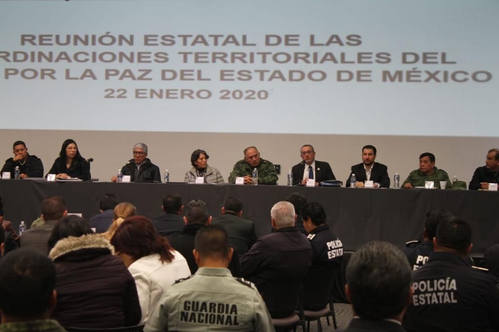 Conminan a alcaldes del Edomex a sumarse en torno a programa nacional de seguridad
