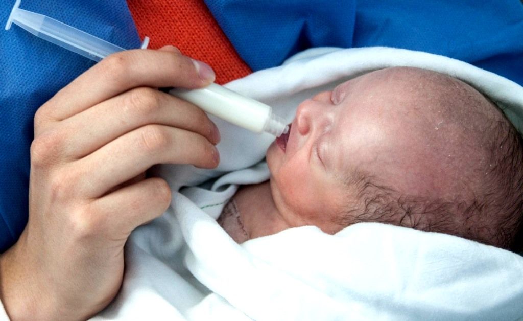 Más de mil 600 bebés prematuros salvados con banco de leche 
