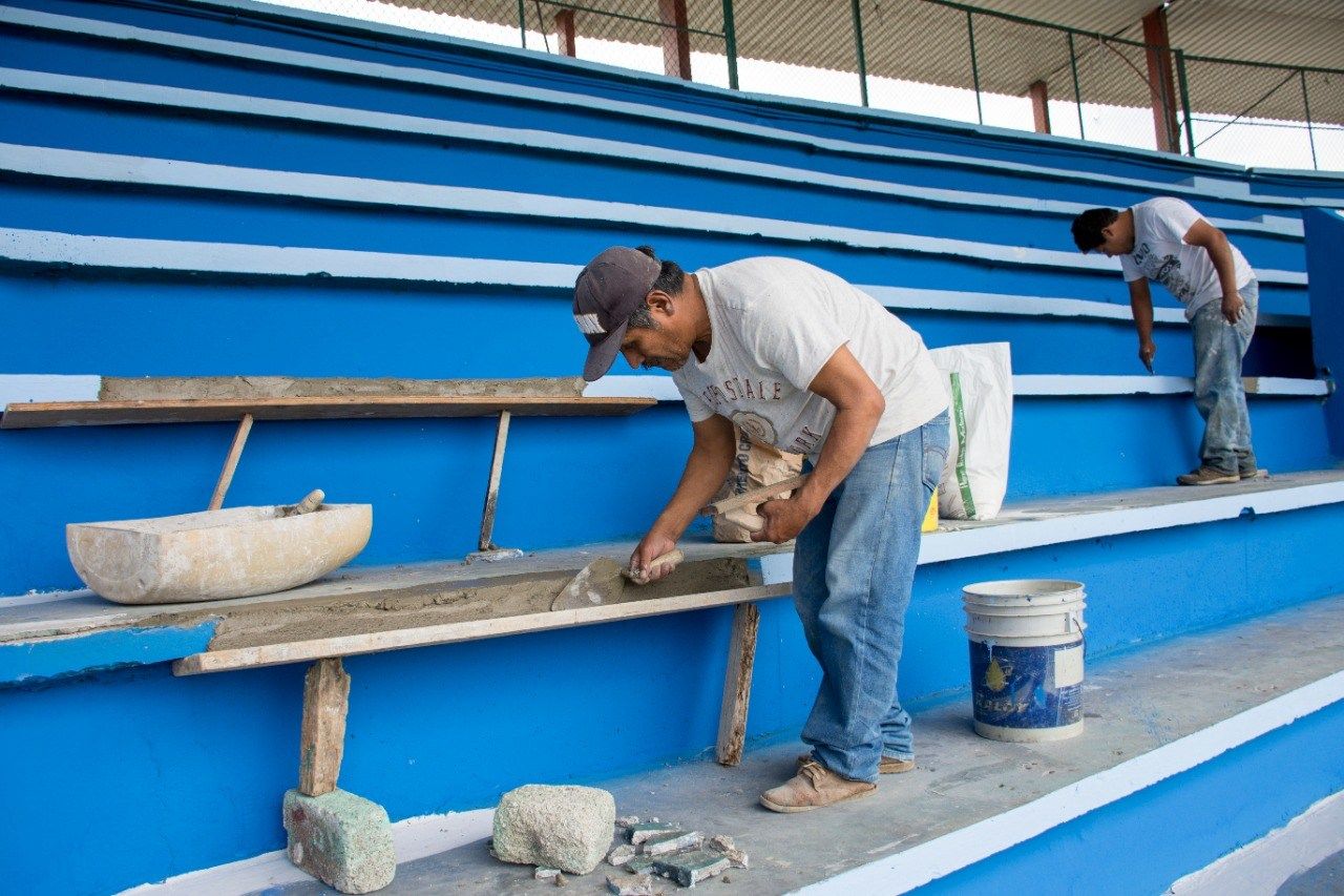 Ayuntamiento de córdoba avanza en trabajos de mantenimiento a estadio Beisborama