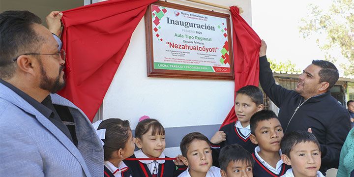 Chimalhuacan avanza en infraestructura educativa del barrio Plateros