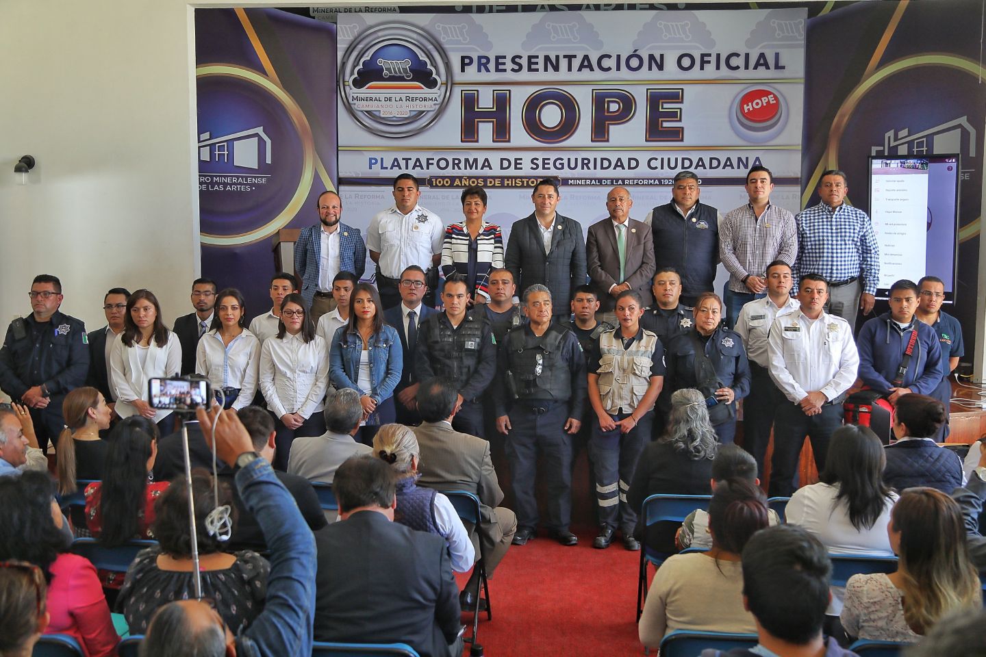 Presentan aplicación HOPE para seguridad de los pobladores de Mineral de la Reforma 