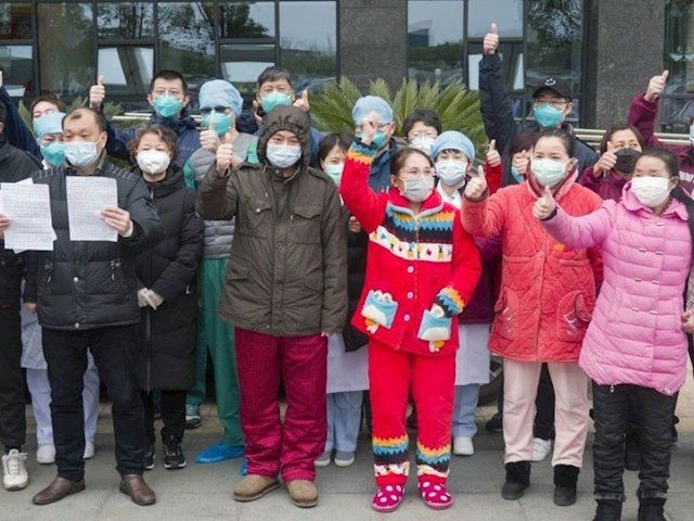 
China eleva a 2.118 el número de muertos por COVID-19 entre 74.576 infectados