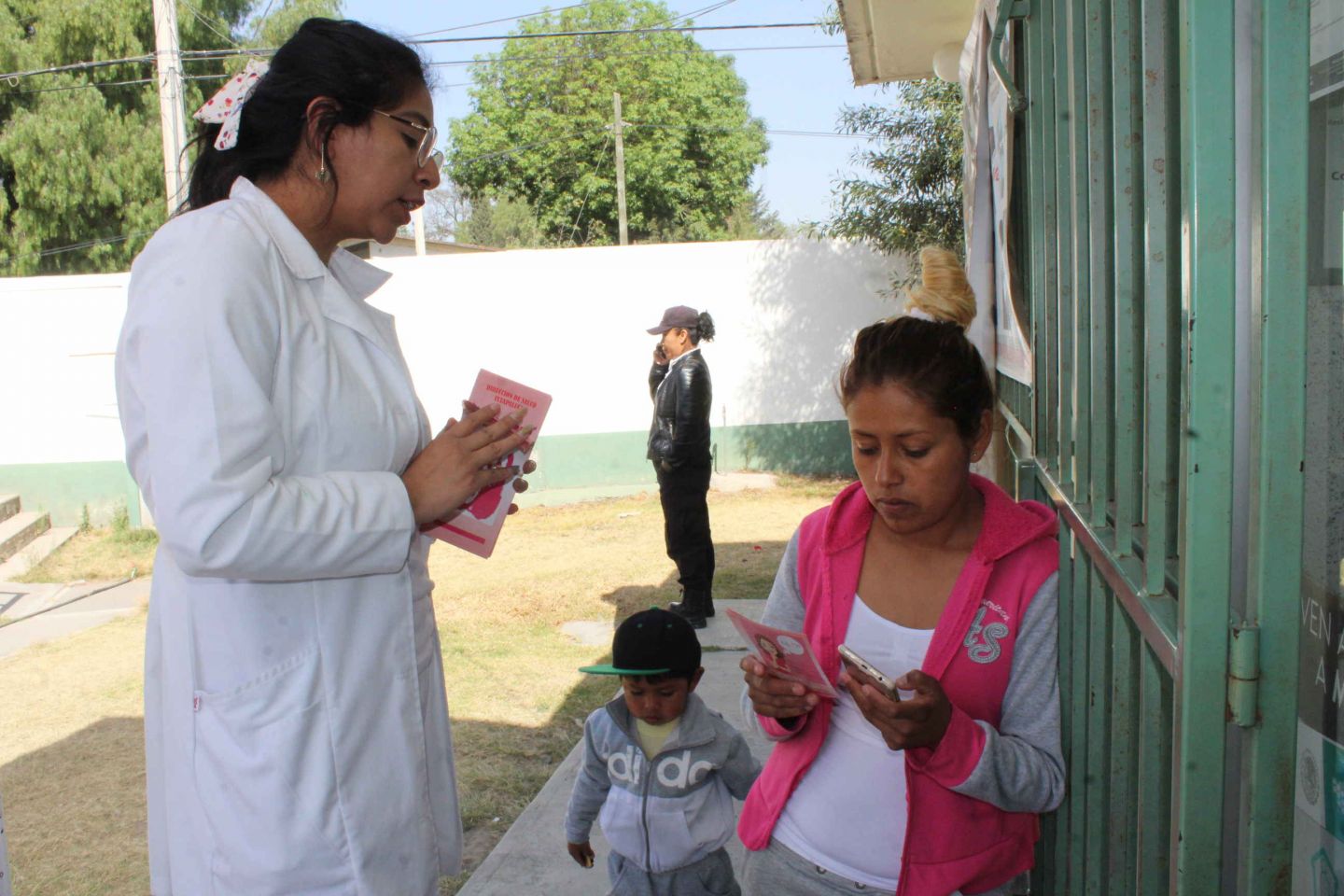 
Realizan mastografías en Ixtapaluca para prevenir cáncer de mama
