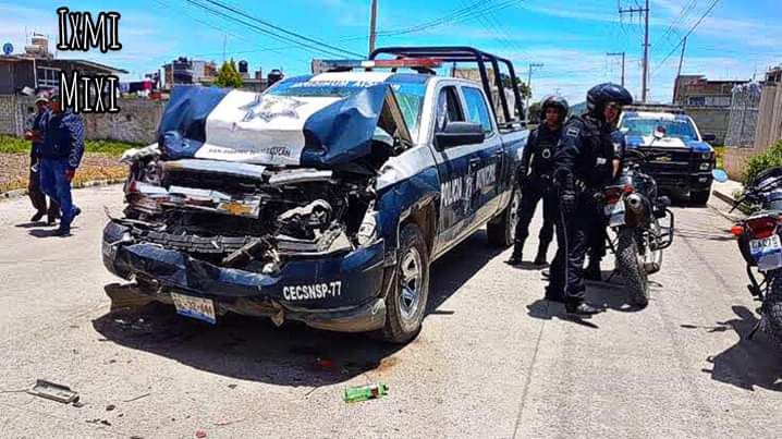 En Hidalgo patrulla se estrella contra 2 vehículos; un lesionado