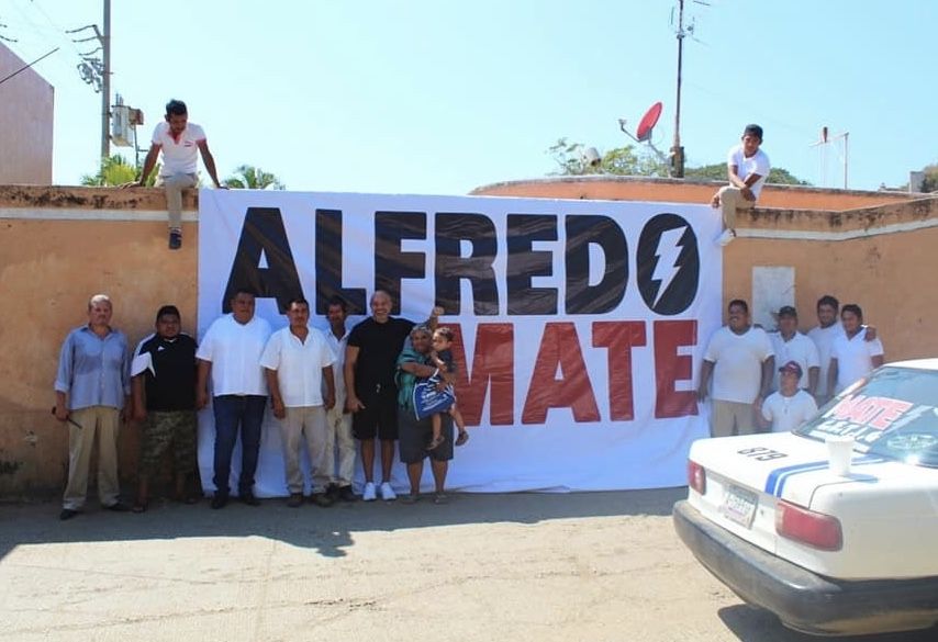 Transportistas de Llano Largo se suman al proyecto de Alfredo Mate 