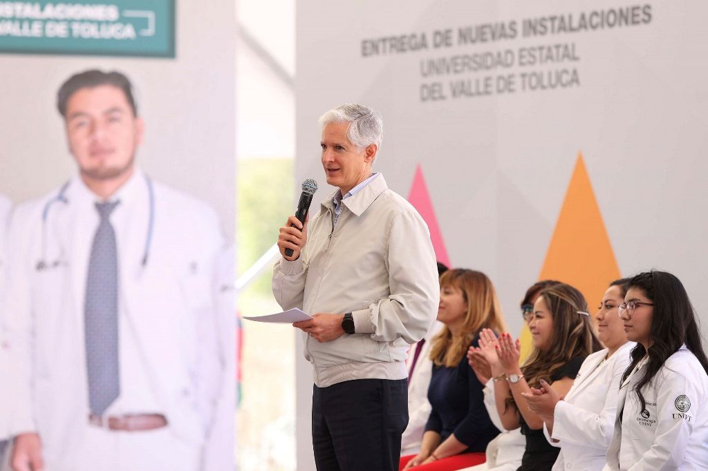 Alfredo del Mazo entrega nuevas instalaciones a la Universidad Estatal del Valle de Toluca